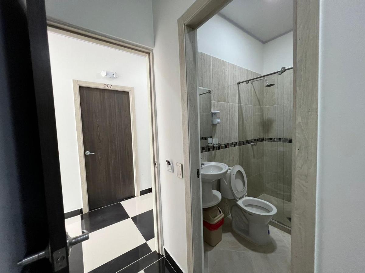 Hotel Magfair Doradal Esterno foto