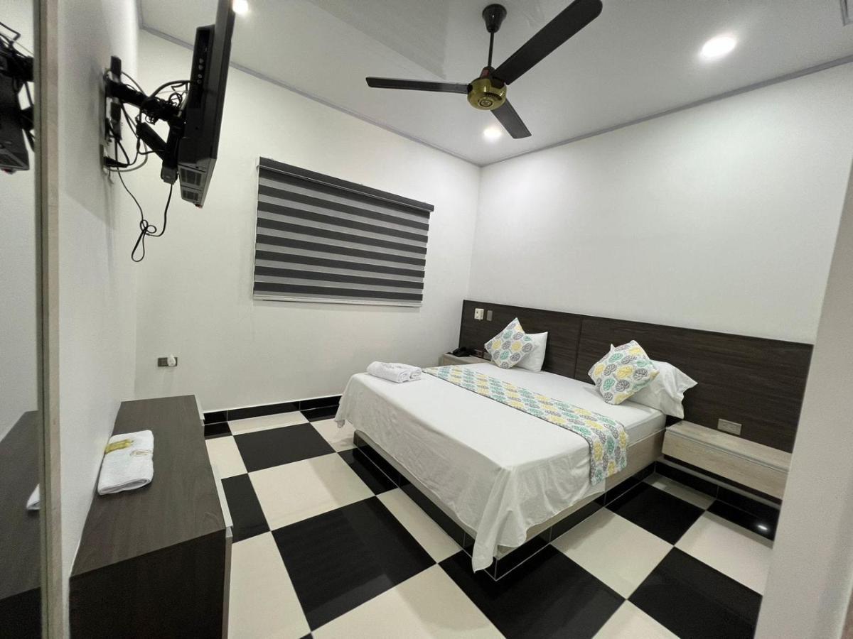 Hotel Magfair Doradal Esterno foto