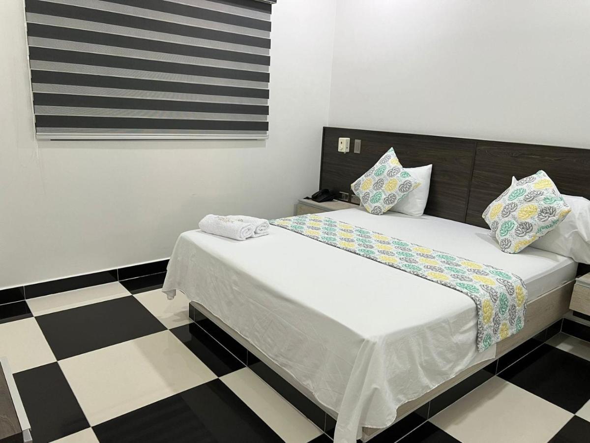 Hotel Magfair Doradal Esterno foto